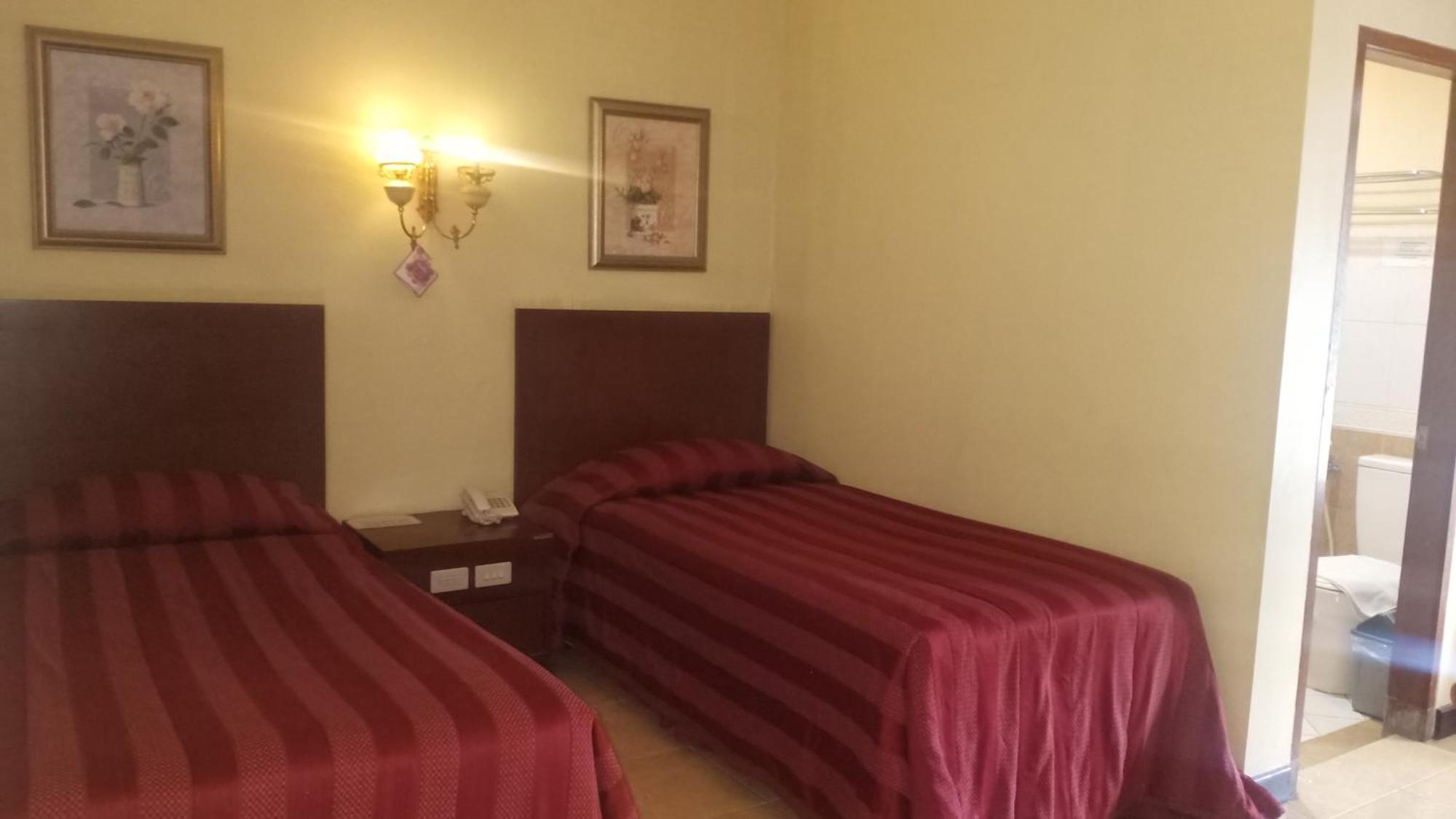 Resort Prima Cisarua Tagalbato Ngoại thất bức ảnh